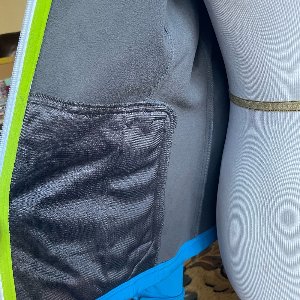 Snozu performance jacket - Picture 5 of 10